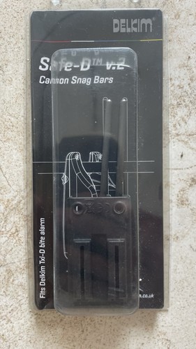 Delkim safe carbon snag - v2,
